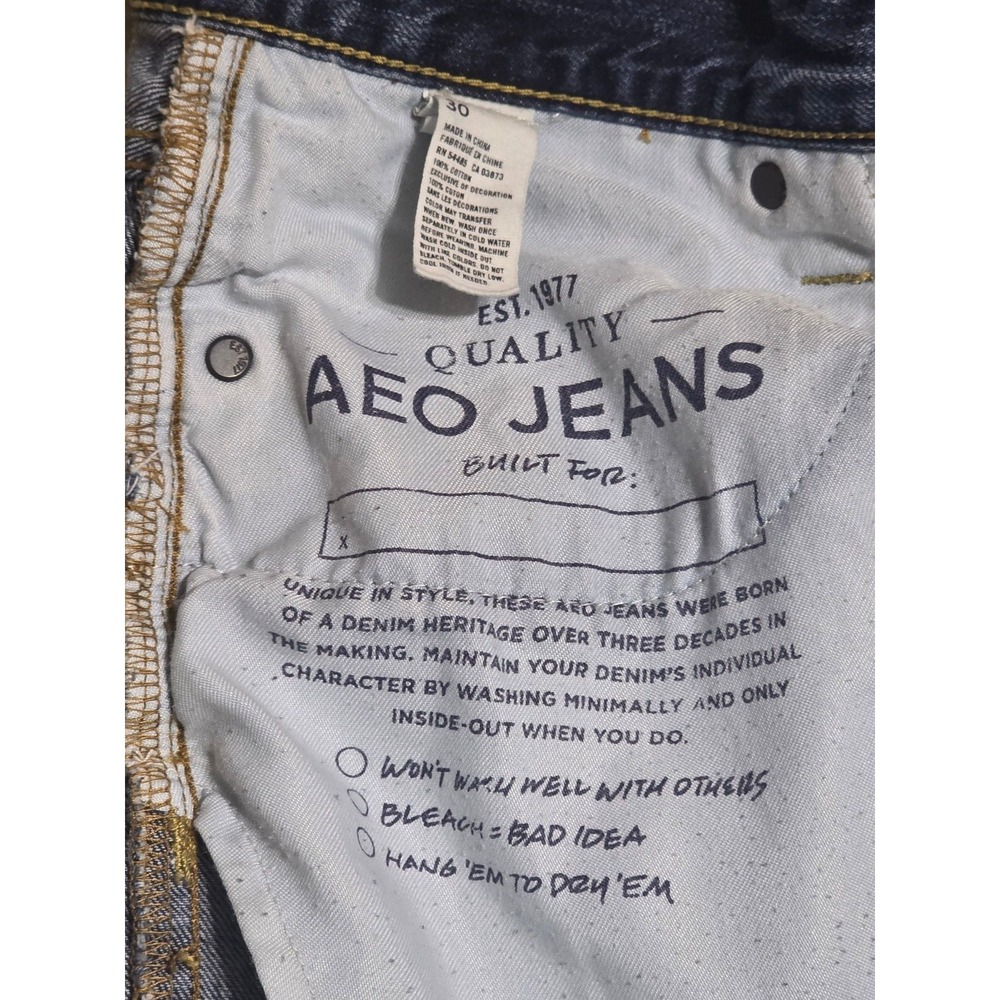 American Eagle Outfitters Men's Size 30 Distressed Raw Hem Denim Jean Shorts - Picture 4 of 4